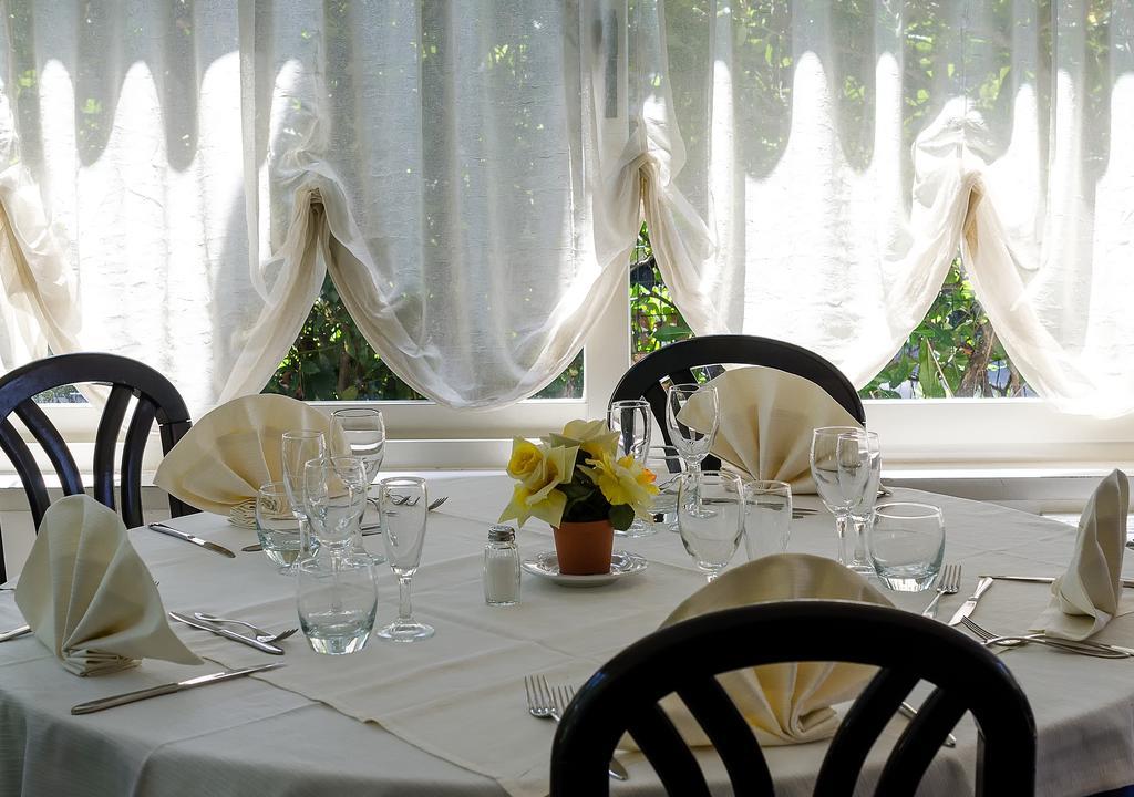 Hotel Le Ginestre 利多迪卡马约雷 外观 照片