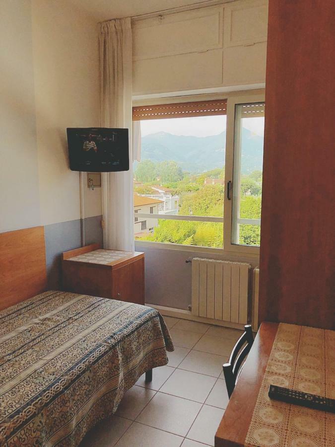 Hotel Le Ginestre 利多迪卡马约雷 外观 照片